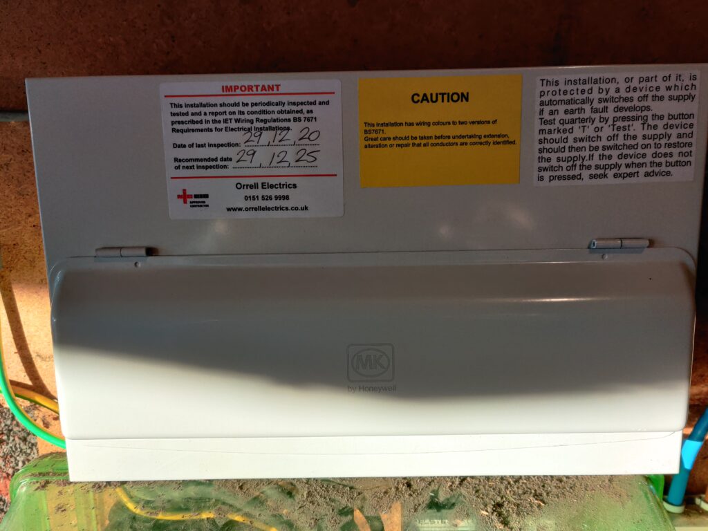 18th edition dual RCD consumer unit